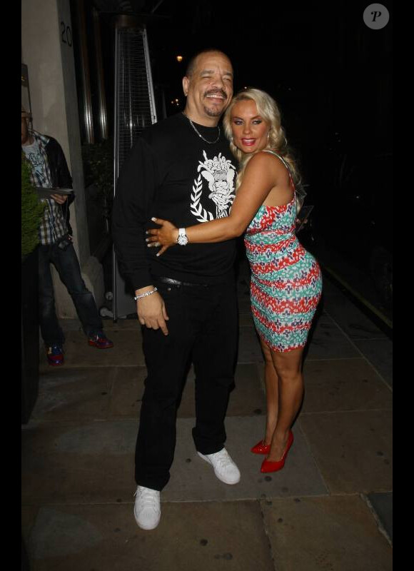 Ice-T et son épouse Coco rentrent à leur hôtel à Londres, après une projection du documentaire consacré au rap dont Ice-T est le réalisateur, le jeudi 19 juillet.