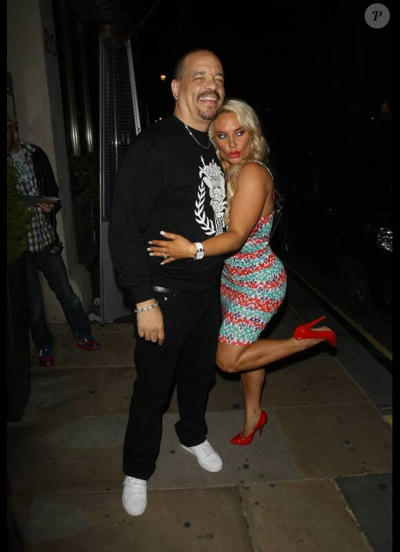 Ice-T et son épouse Coco rentrent à leur hôtel à Londres, après une projection du documentaire consacré au rap dont Ice-T est le réalisateur, le jeudi 19 juillet.