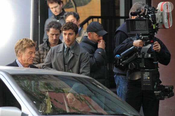 Robert Redford et Shia LaBeouf sur le tournage de The Company You Keep en novembre 2011 à Vancouver, Canade.