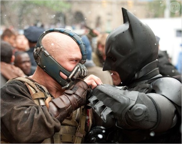 Christian Bale et Tom Hardy dans The Dark Knight Rises.