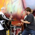 Tenacious D (Jack Black et Kyle Gass) en concert le 9 juin 2012 au Download Festival.