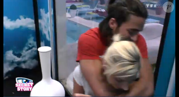 Thomas et Nadège dans la quotidienne de Secret Story 6 le mercredi 1er août 2012 sur TF1