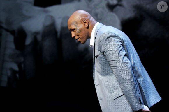Mike Tyson lors de la première du one-man show Mike Tyson : La vérité incontestée, à Broadway le 2 août 2012