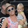 Pink, son compagnon Carey Hart, et l'adorable Willow, à New York, le 14 juillet 2012