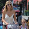 Belle journée pour Heidi Klum dans les rues de New York avec ses enfants. Le 4 août 2012