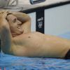 Le Sud-Africain Cameron van der Burgh champion olympique du 100m brasse aux JO de Londres, le 29 juillet 2012. Le nageur de 24 ans a ensuite avoir admis avoir eu recours à plusieurs reprises au ''dolphin kick'', un geste non autorisé.