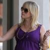Reese Witherspoon, enceinte, fait des courses à North Hollywood, le 10 août 2012