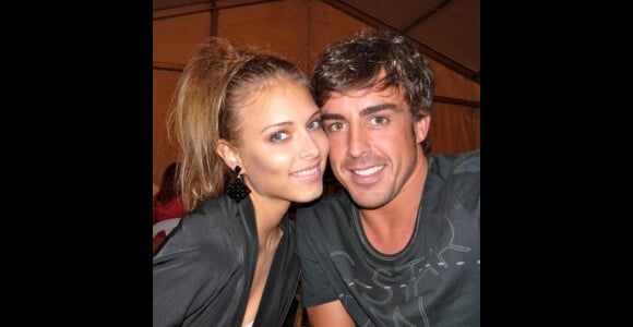 Fernando Alonso et Dasha Kapustina en vacances dans la province des Asturies le 7 août 2012