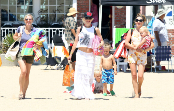 Gwen Stefani et ses enfants Kingston et Zuma à Newport Beach le 19 août 2012
