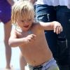 Gwen Stefani : son petit Zuma fait de sacrés chorégraphies à Newport Beach le 19 août 2012