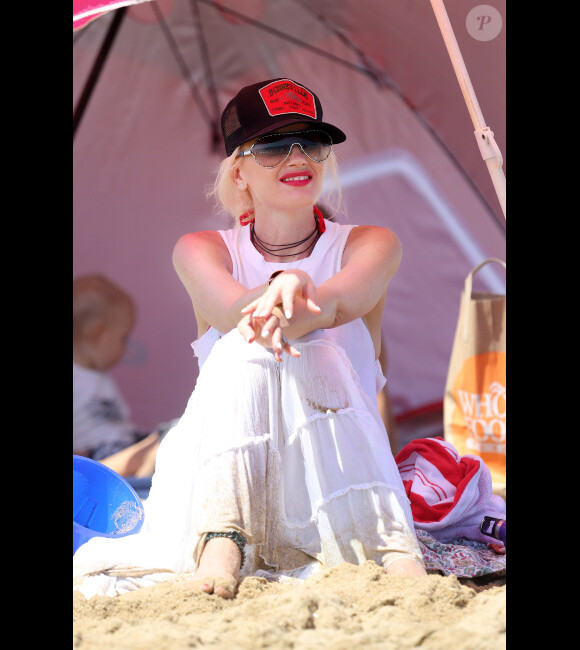 Gwen Stefani s'éclate avec ses fils Kingston et Zuma à Newport Beach le 19 août 2012