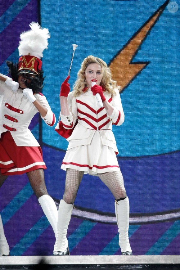 Madonna en concert à Nice, le 21 août 2012, dans le cadre du MDNA Tour.