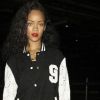 Rihanna a rejoint quelques amis à LA pour une virée nocturne. Le 25 août 2012