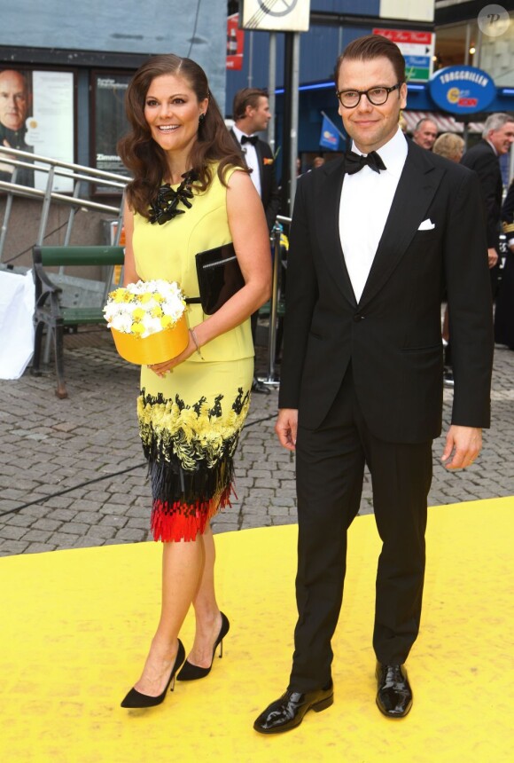 Victoria de Suède et son mari Daniel arrivant à la cérémonie du Polar Music Prize 2012, le 28 août 2012, à Stockholm.