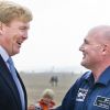 Le prince Willem-Alexander des Pays-Bas était ravi de souhaiter un bon retour sur Terre à l'astronaute André Kuipers, revenu le 1er juillet 2012 de 193 jours dans l'espace, lors d'une réception à Noordwijk le 30 août 2012.