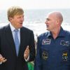 Le prince Willem-Alexander des Pays-Bas était heureux de souhaiter un bon retour sur Terre à l'astronaute André Kuipers, revenu le 1er juillet 2012 de 193 jours dans l'espace, lors d'une réception à Noordwijk le 30 août 2012.