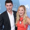 Zac Efron et sa partenaire Maika Monroe lors du photocall du film At Any Price à la Mostra de Venise, le 31 août 2012.