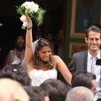 Mariage heureux de Nicolas Coullier et Julie Burdin, le 1er septembre 2012. Les mariés sortent de l'église après s'être dit "oui" !