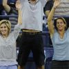Amélie Mauresmo et Emilie Loit lors de la victoire de Marion Bartoli face à la Tchèque Petra Kvitova en huitièmes de finale de l'US Open le 2 septembre 2012 à New York