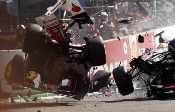 Romain Grosjean a provoqué un spectaculaire accident au départ du Grand Prix de Belgique à Spa-Francorchamps le 2 septembre 2012, mettant hors course Fernando Alonso et Lewis Hamilton