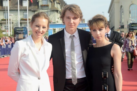 Isild le Besco, Paul Dano et Zoe Kazan lors du Festival du cinéma américain de Deauville le 2 septembre 2012