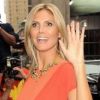 Heidi Klum, souriante, arrive sur le plateau de Good Morning America, à New York, le 4 septembre 2012