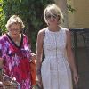 Laeticia Hallyday et sa grand-mère Eliette sont allées faire des courses à Los Angeles, le 9 septembre 2012.