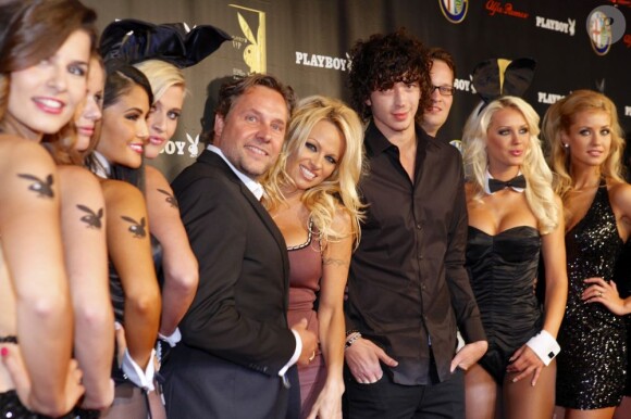 Pamela Anderson et Julian Perretta à la Playboy Party à Cologne le 1er septembre 2012
