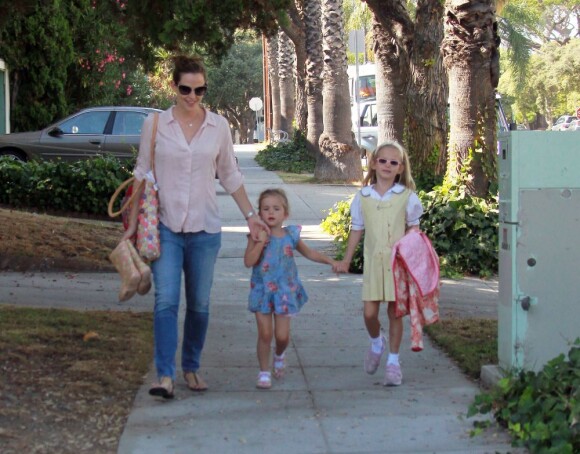 Jennifer Garner emmène ses filles manger une glace. Los Angeles, le 14 septembre.