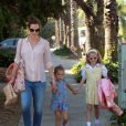 Jennifer Garner profite d'un moment privilégié avec ses filles Seraphina et Violet. Los Angeles, le 14 septembre.