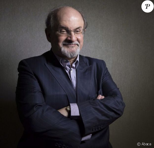 L'écrivain Salman Rushdie lors du festival de Toronto le 8 septembre 2012 où il a présenté Midnight's Children