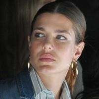 Charlotte Casiraghi : Spectatrice glamour d'un show Gucci coloré