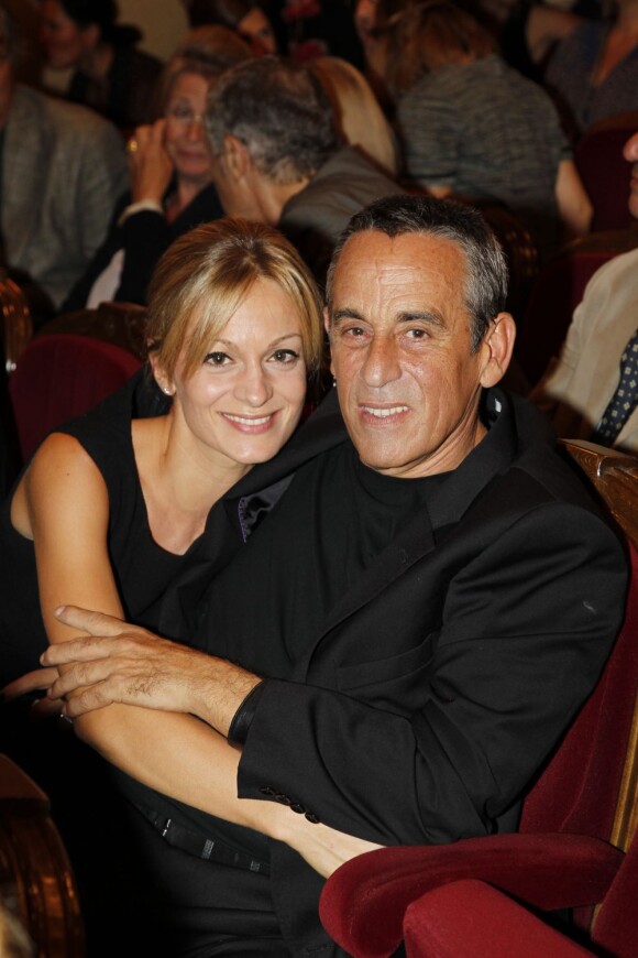 Audrey Crespo-Mara et Thierry Ardisson au théâtre Edouard VII à Paris le 17 septembre 2012