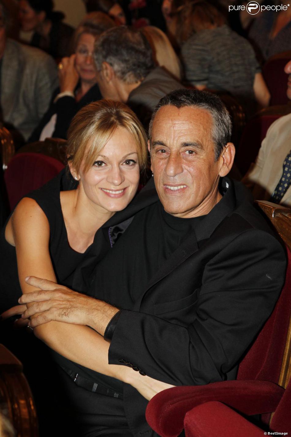 Audrey Crespo-Mara et Thierry Ardisson au théâtre Edouard VII à Paris