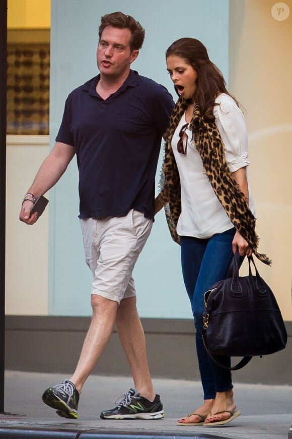 Coup de fatigue ? La princesse Madeleine et son compagnon Chris O'Neill le 22 septembre 2012 à New York.