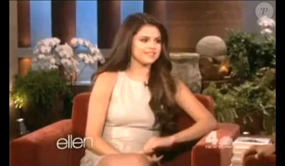Selena Gomez se fait piéger à la télévision, le vendredi 28 septembre 2012.