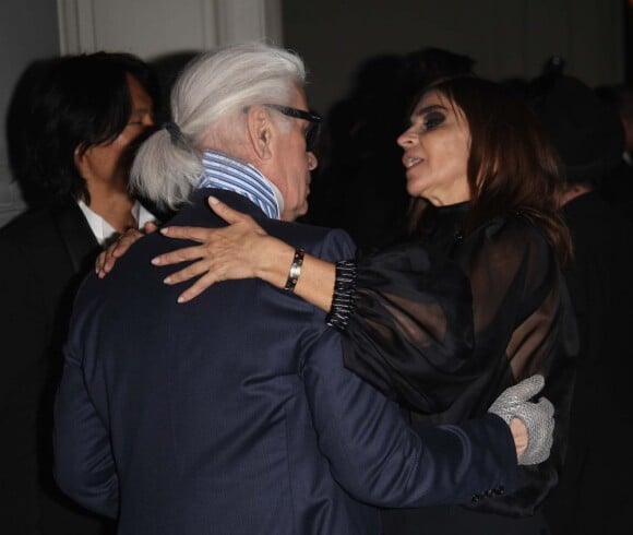 Karl Lagerfeld et Carine Roitfeld (en Givenchy) à la soirée Mac le 2 octobre 2012