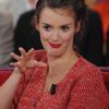 Charlotte Le Bon sur le tournage de l'émission Vivement Dimanche spéciale Astérix et Obélix que diffusera France 2, dimanche 7 octobre 2012.