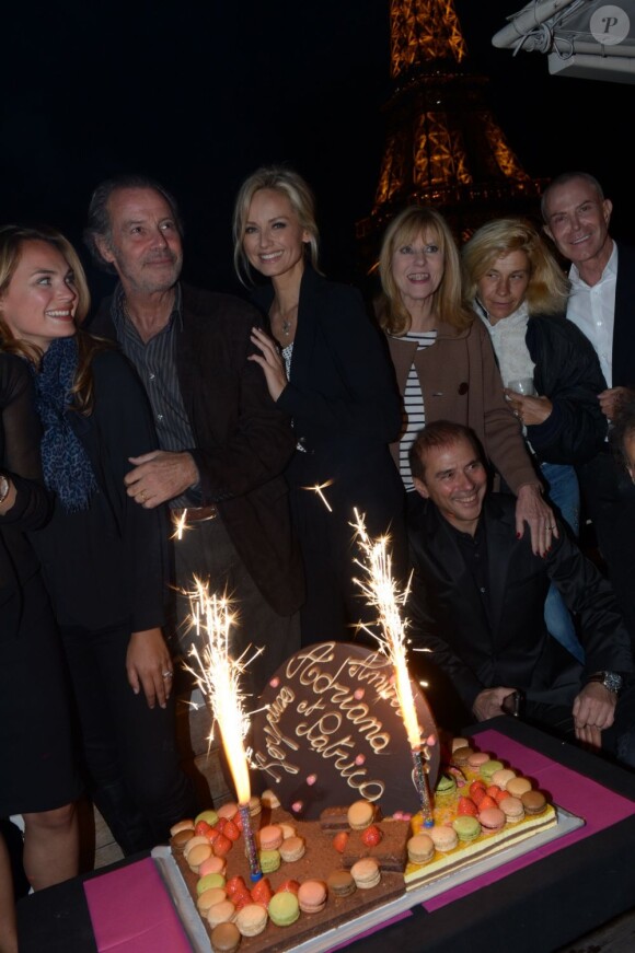 Anniversaire d'Adriana Karembeu qui fêtait ses 41 ans, célébré la semaine dernière sur la péniche Maikala face à la Tour Eiffel