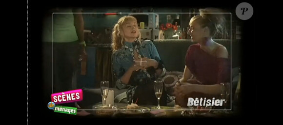 Arielle Dombasle dans le bêtisier du prime time de Scènes de Ménages diffusé le 8 octobre 2012 sur M6
