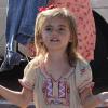 Anja, quatre ans, accompagne sa mère pour une après-midi shopping et détente à Malibu, le 7 octobre 2012.