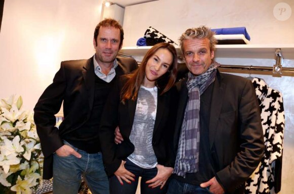Christian Vadim, Vanessa Demouy et David Brécourt lors de l'inauguration de la boutique Montagut rue du Faubourg Saint-Honoré ainsi que le lancement du site de vente en ligne de la marque, à Paris le 11 Octobre 2012.
