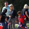 Heidi Klum, ses enfants, et ses parents vont voir Henry jouer au football. Brentwood, le 13 octobre 2012.