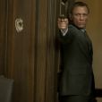 Daniel Craig est James Bond dans Skyfall