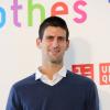 Novak Djokovic lors de l'annonce du lancement du programme Clothes for Smiles en partenariat avec UNIQLO le 16 octobre 2012 à Tokyo