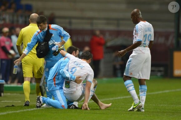 André-Pierre Gignac blessé lors de la défaite de l'Olympique de Marseille face à Troyes (1-0) le dimanche 21 octobre 2012 au stade de l'Aube à Troyes