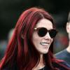 Ashley Greene prise en photo avec ses cheveux rouges dans les rues de New York, le 20 octobre 2012.