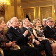  La reine Paola, le roi Albert, le prince Philippe, la princesse Mathilde, le prince Laurent. La famille royale de Belgique était réunie le 24 octobre 2012 au palais à Bruxelles pour un concert d'automne offert par le couple royal. 