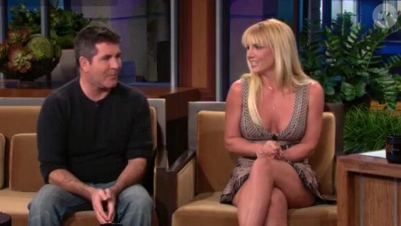 Britney Spears et Simon Cowell sur le plateau du Tonight Show de Jay Leno.