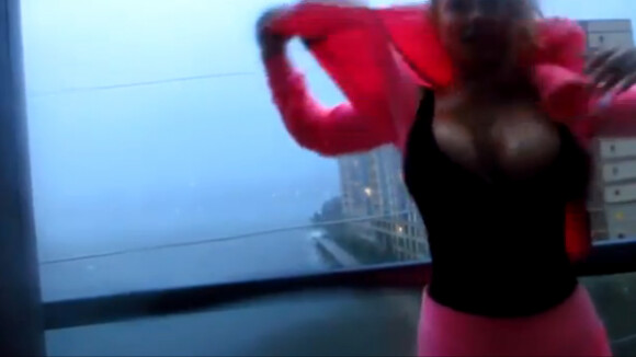 Coco : La femme d'Ice-T peut compter sur ses ''airbags'' contre Sandy